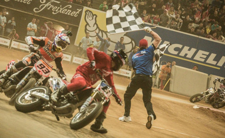 Pembalap Ini Kalahkan Marc Marquez di Ajang <i>Dirt Track</i>  