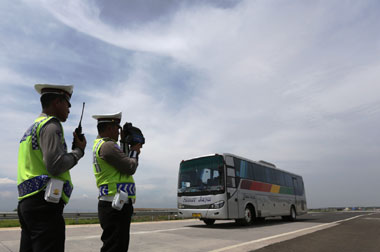 Petugas Gelar Operasi di Tol Cipali, Banyak Pelanggar Batas Kecepatan
