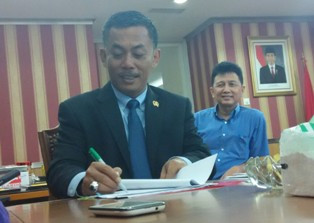 Ketua DPRD DKI Sebut Anggaran Kunker Dewan Tak Realistis