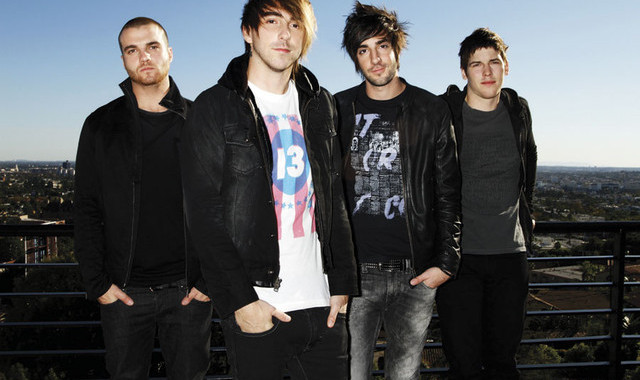 The Holidaze, Kolaborasi 5 Pentolan Band Nyanyikan Lagu Natal