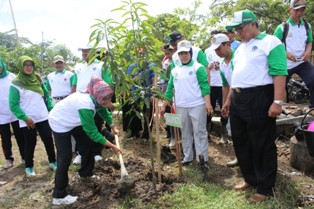 5 Juta Bibit Tanaman Siap Hijaukan Brebes
