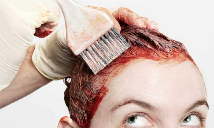 Tips Merawat Rambut yang Diwarnai Tetap Sehat