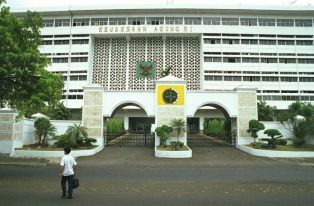 Dirdik Jampidsus Kejagung Sebut Luhut Tak Terlibat 