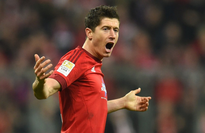 MU Siap Saingi PSG Buru Tanda Tangan Lewandowski