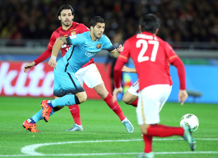 Sementara, Barca Unggul Tipis atas Guangzhou Evergrande 