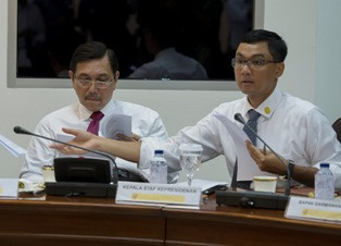 Deputi Kantor Staf Presiden Diperiksa dalam Kasus #PapaMintaSaham