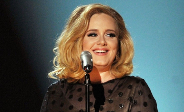 Adele Dipastikan sebagai Bintang Utama di Brit Awards 2016