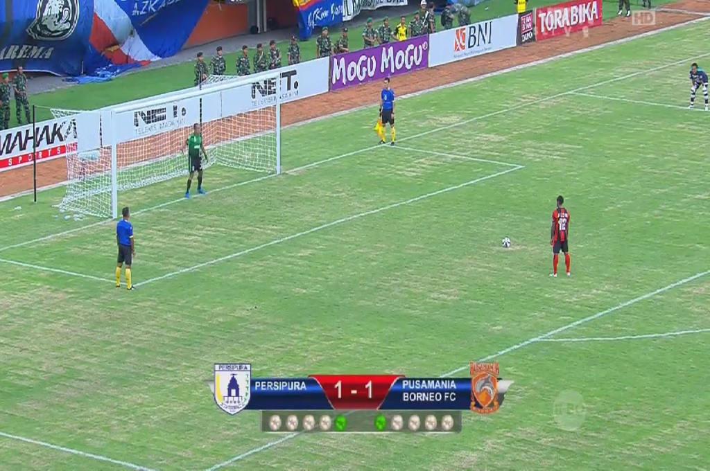 Suasana adu tendangan penalti Persipura vs PBFC (Foto: istimewa)