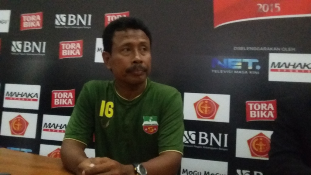 Pelatih Surabaya United, Ibnu Grahan  (MTVN - Mustaqim)