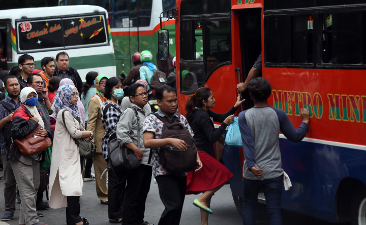 Ahok: Metromini Selalu Dimaafkan