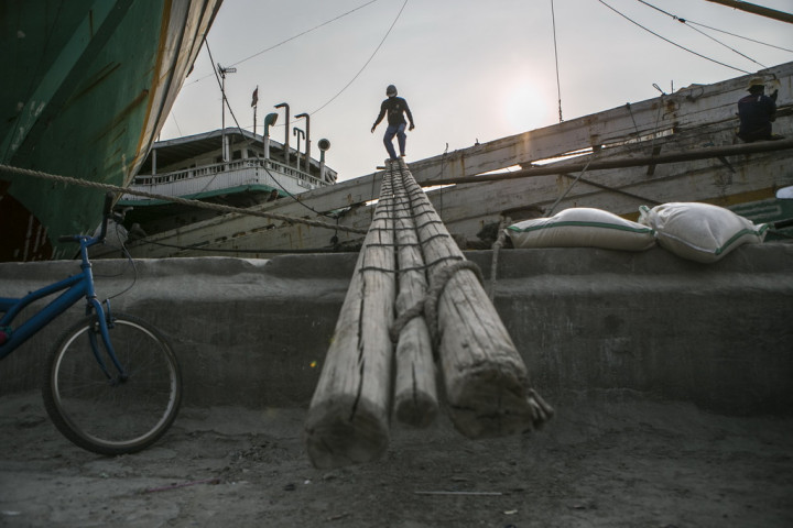 Pelabuhan Sunda Kelapa Kian Memprihatinkan, SOS Bergerak