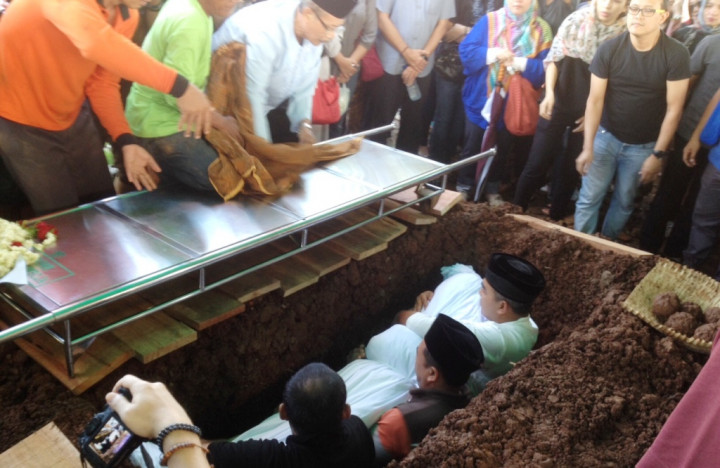 Kata Terakhir yang Diucap Putra Farhan Sebelum Wafat