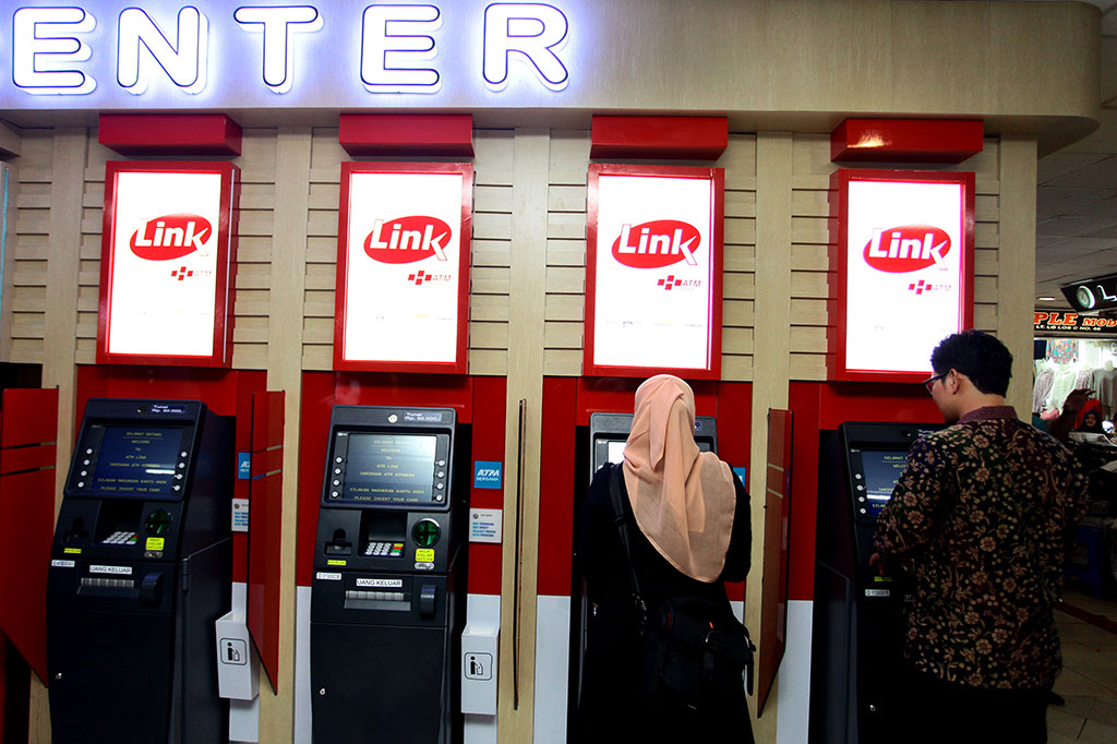 Empat Bank BUMN Luncurkan Link ATM Himbara 