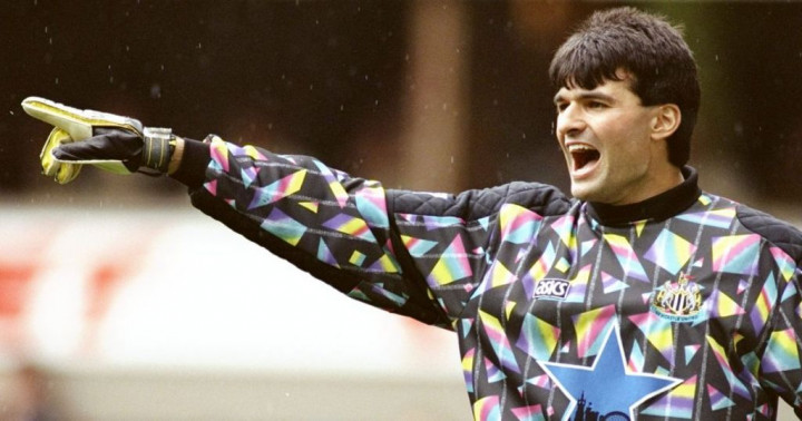 Mantan Kiper Newcastle Kritis Usai Terkena Serangan Jantung