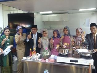 Penggerak PKK Malang Kampanyekan Pentingnya Makan Ikan