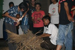 Pemuda di Cirebon Buktikan Antarumat Beragama Bisa Berdampingan