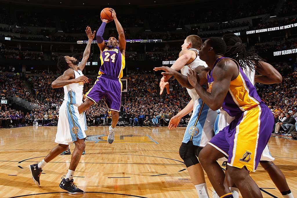 Kobe Antar Lakers Tundukkan Nuggets