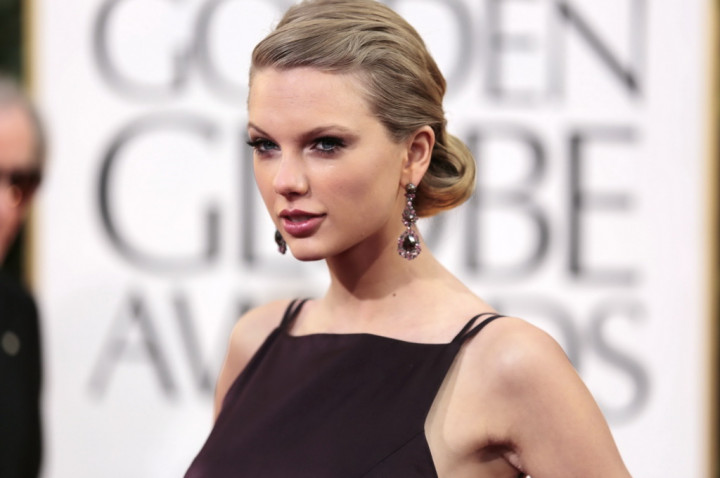 Musisi Luar Negeri Paling Bersinar Sepanjang 2015   