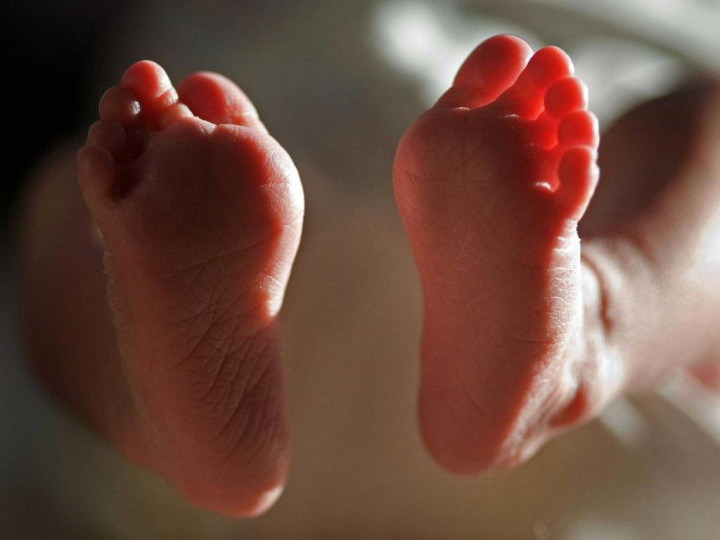 Ingin Lunasi Utang Judi, Pria Israel Jual Bayi Perempuannya