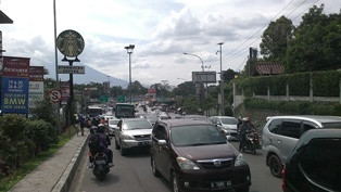 Urai Kemacetan, Polisi: Aktifkan Segera Jalur Puncak II