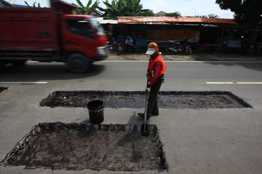 Pemprov Jabar Anggarkan Rp125 Miliar Benahi Jalan PON XIX/2016
