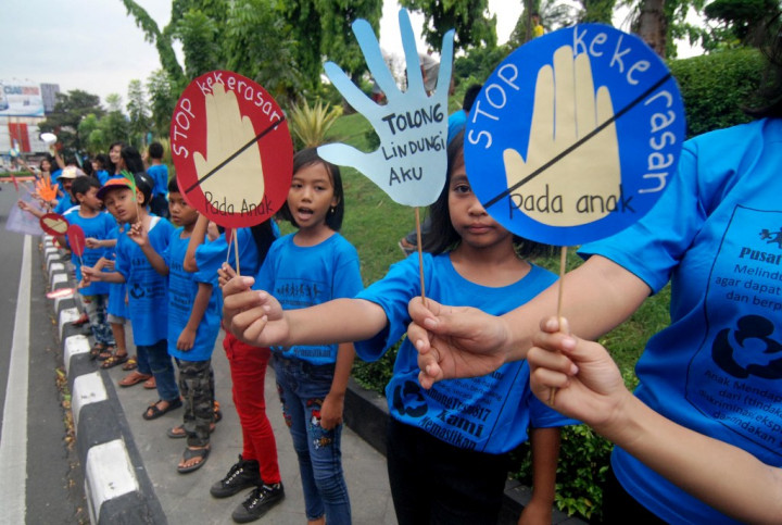 Maraknya Kekerasan Anak Sepanjang 2015
