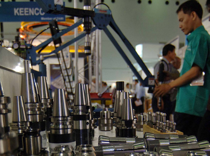 Jelang MEA, Industri Manufaktur Hadapi Beban Berat 