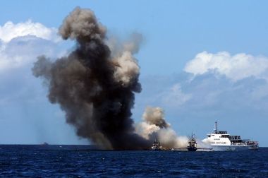 Govt Sinks 117 Illegal Fishing Boats in 2015