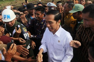 Jokowi Resmikan Pabrik Sagu Terbesar di Indonesia