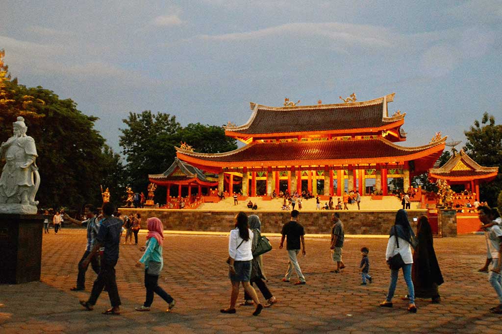 Ayo Berwisata ke Klenteng Sam Poo Kong