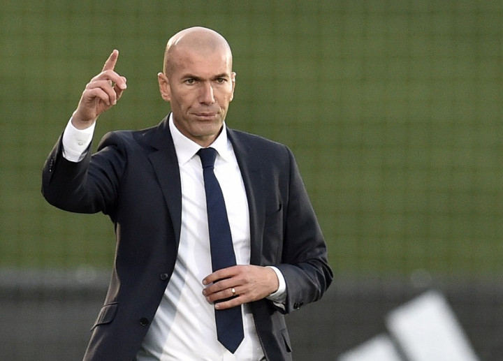 Zidane Dikabarkan Latih Madrid, Gantikan Benitez