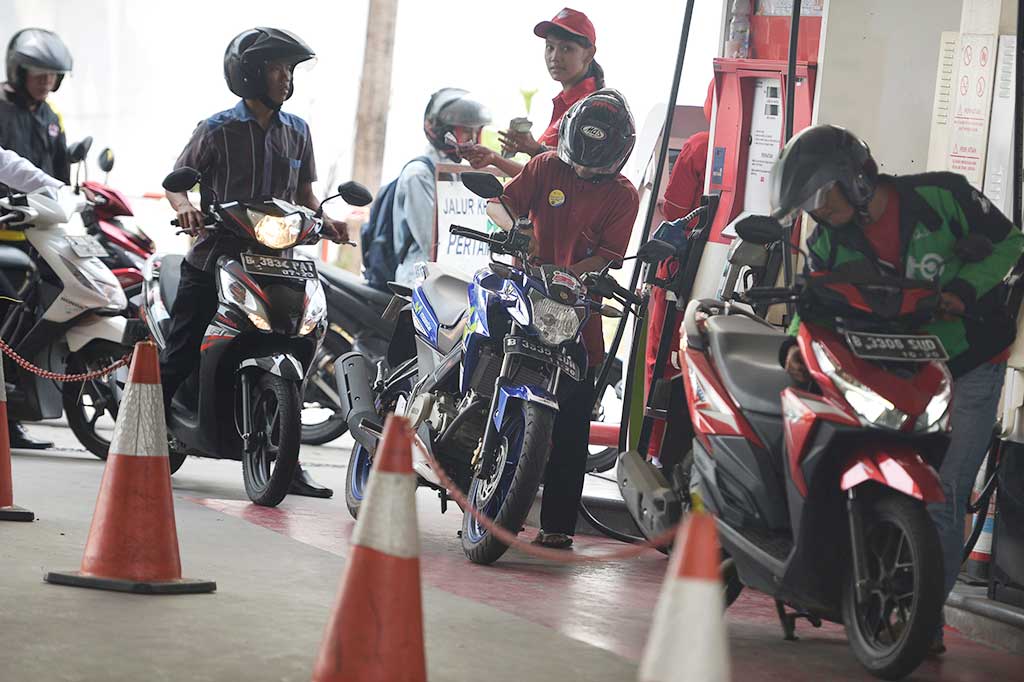 Besok Harga BBM Turun