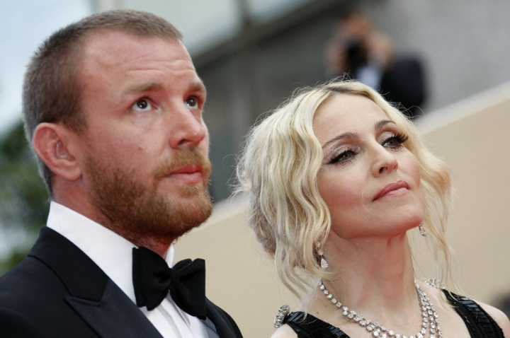 Guy Ritchie Berniat Ambil Hak Asuh Anak dari Madonna