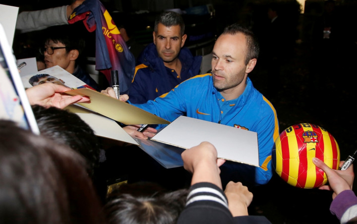 Enrique Sebut Iniesta Pemain Ajaib