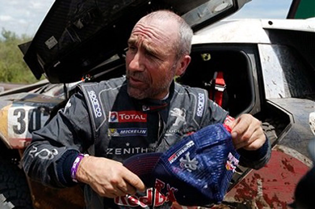 Stephane Peterhansel menang di etape ke-6 Reli Dakar
