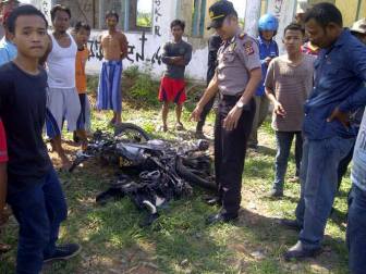 Pengendara Motor Tewas Tertabrak Kereta di Astanamukti Cirebon 