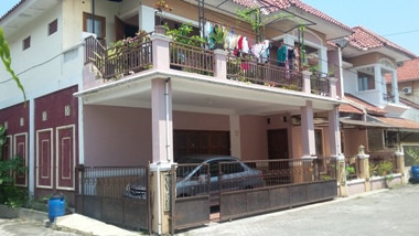 Dokter Rica dan Keluarga Masih Menutup Diri