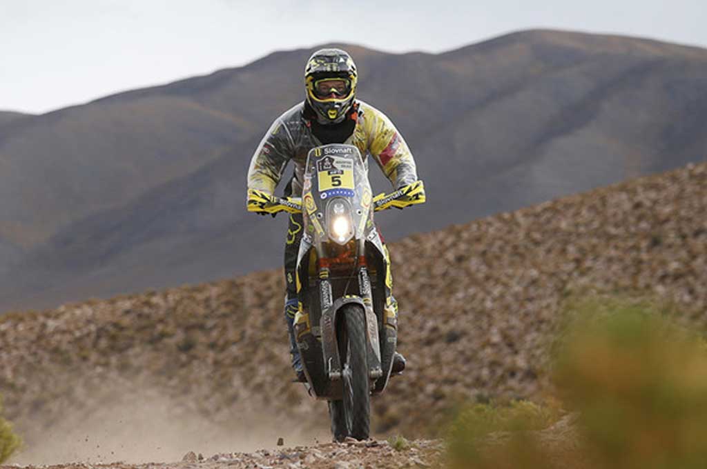 Stefan Svitko akhrinya meraih kemenangan perdananya di etape-10 Dakar Rally 2016. Dakar