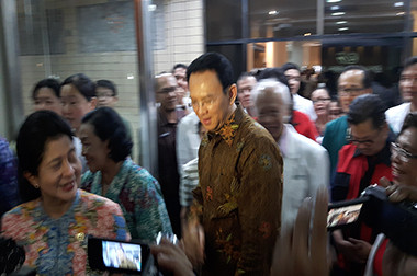 Pascaledakan, Ahok Imbau Masyarakat Beraktivitas Normal 