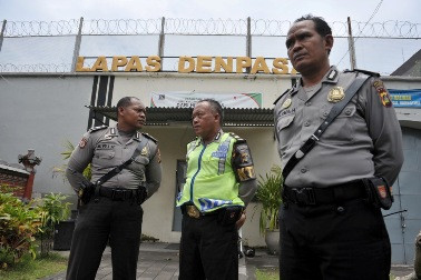 Kapolda Jatim Instruksikan Penjagaan di Lapas Diperketat 