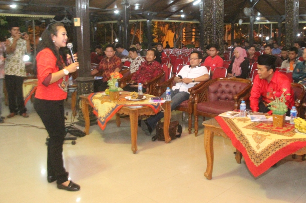 DWP saat mengisi acara PDI Perjuangan. (Metrotvnews,com/Kuntoro Tayubi)