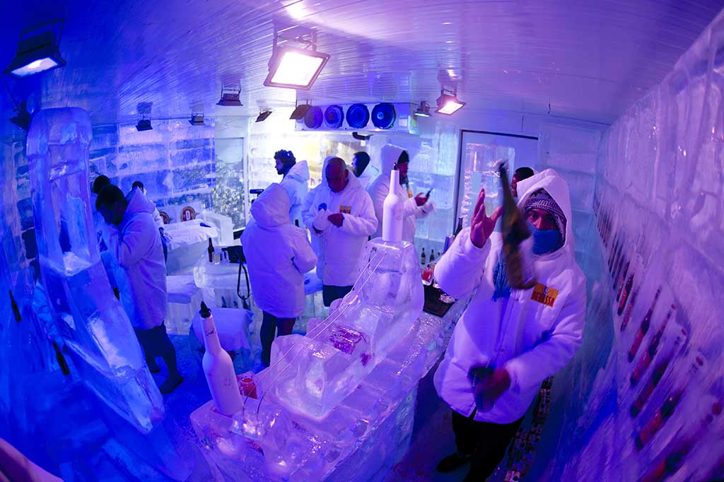 Menengok Bar Es Bersuhu -15 Derajat Celcius di Brasil