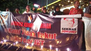 Seknas Jokowi Lakukan Aksi Belasungkawa Korban Teror di Thamrin