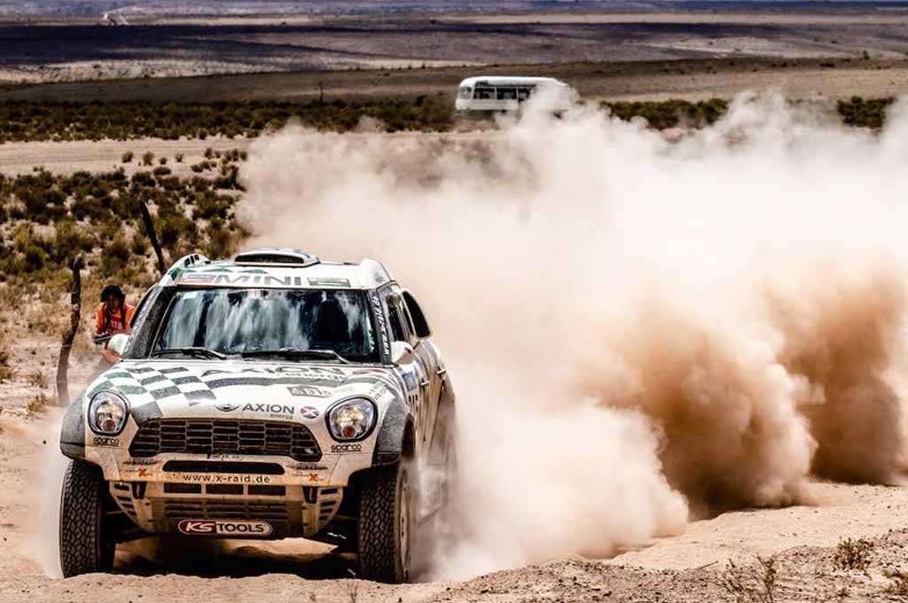 Mikko Hirvonen juga mampu raih kemenangan kendati masih rookie di Dakar Rally. Mikko Hirvonen Fan Page