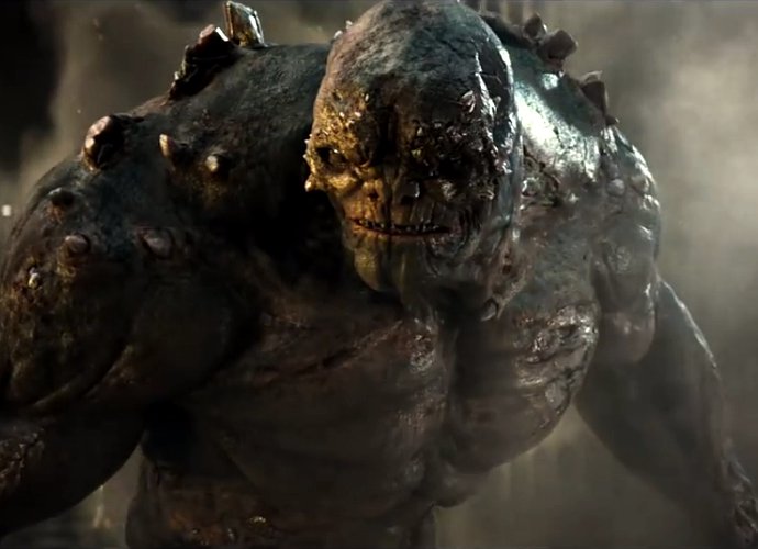 Sutradara Sengaja Munculkan Doomsday di Batman v Superman 