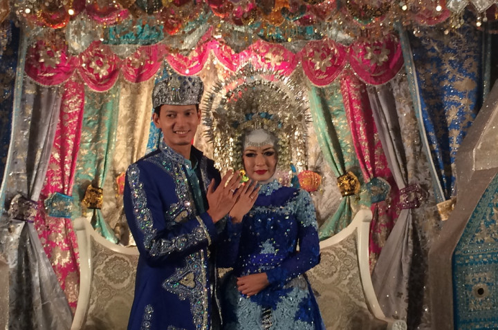 Awal Mula Kisah Cinta Fedi Nuril dan Istri