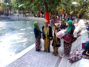 47 Pasangan Akan Menikah Bareng di Udara