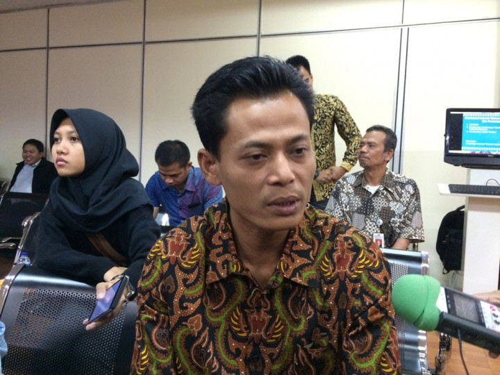  Kusrin Pontang-Panting Dirikan Usaha Televisi Rakitan