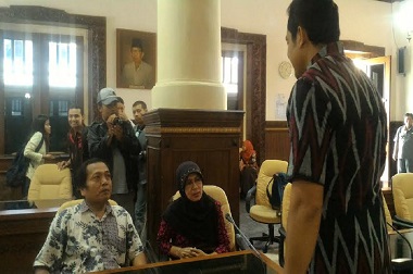 Puluhan Orang <i>Curhat</i> soal Anggota Keluarga Ikut Gafatar