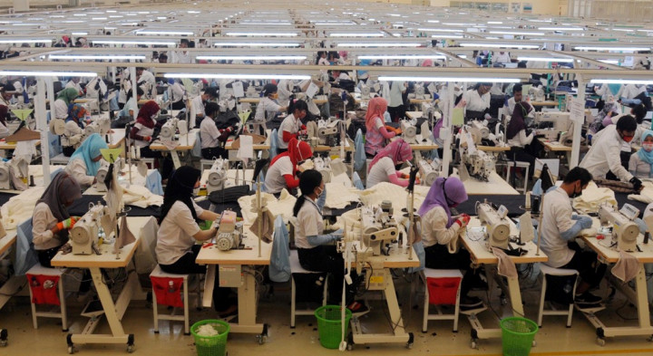   Menperin: Industri Garmen Agresif Produksi Bahan Baku